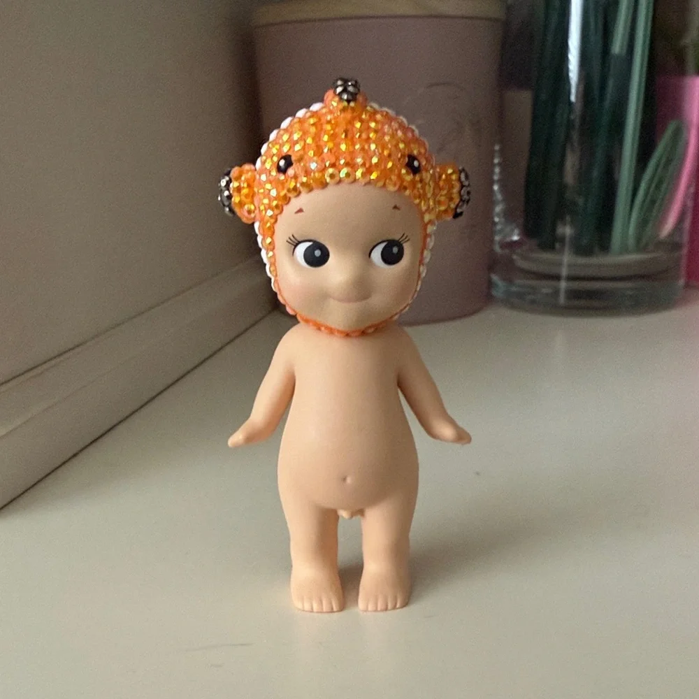 Sonny angel marine series clownfish. REAL. Bedazzled